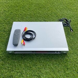 Phillips DVD/CD Player Progressive Scan With Remote DVD726/17